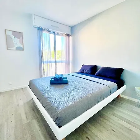 T2 Meuble, Terrasse Vue Apartment *